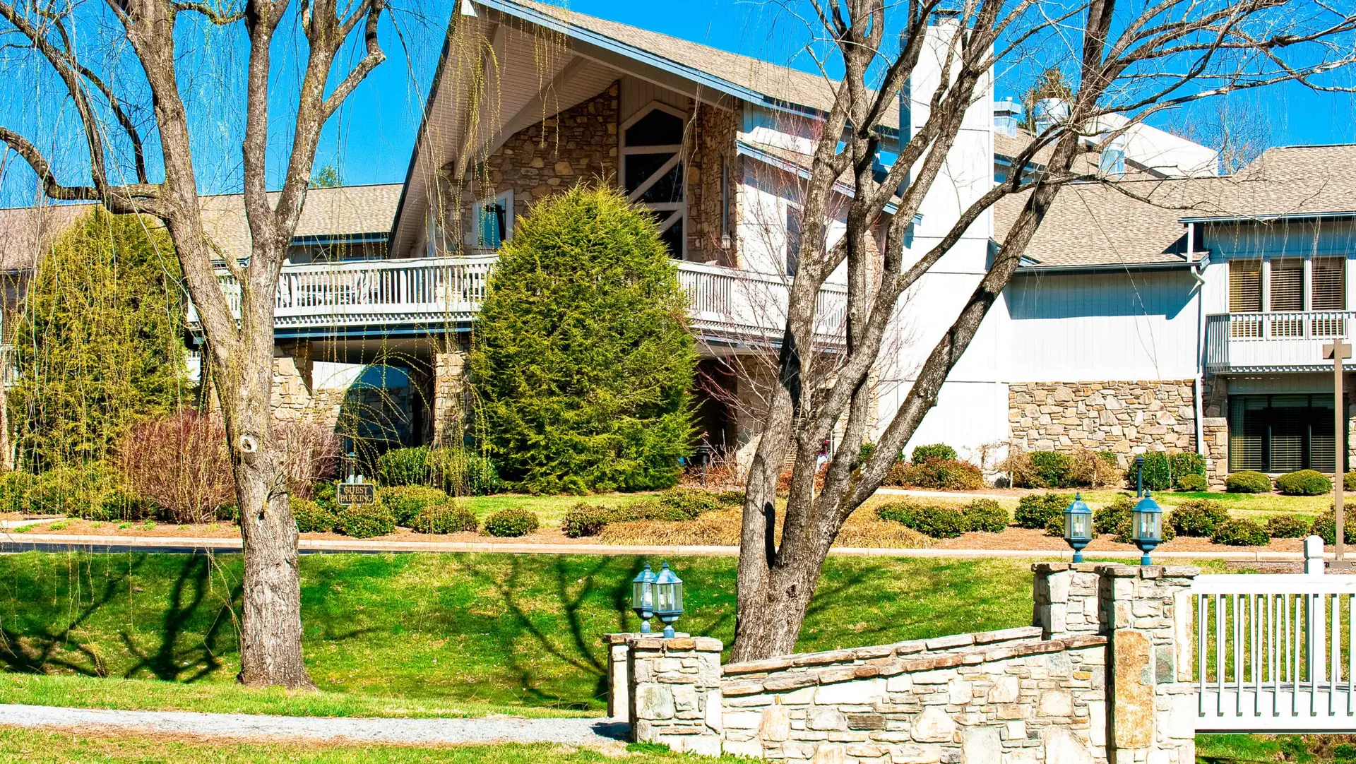 College Walk Brevard NC